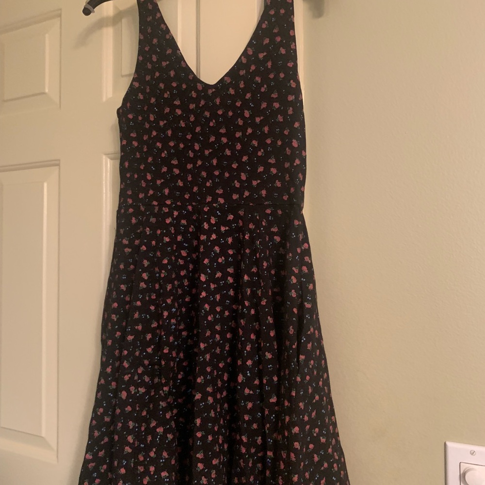 Betsy Johnson Dress - Picture 2 of 6